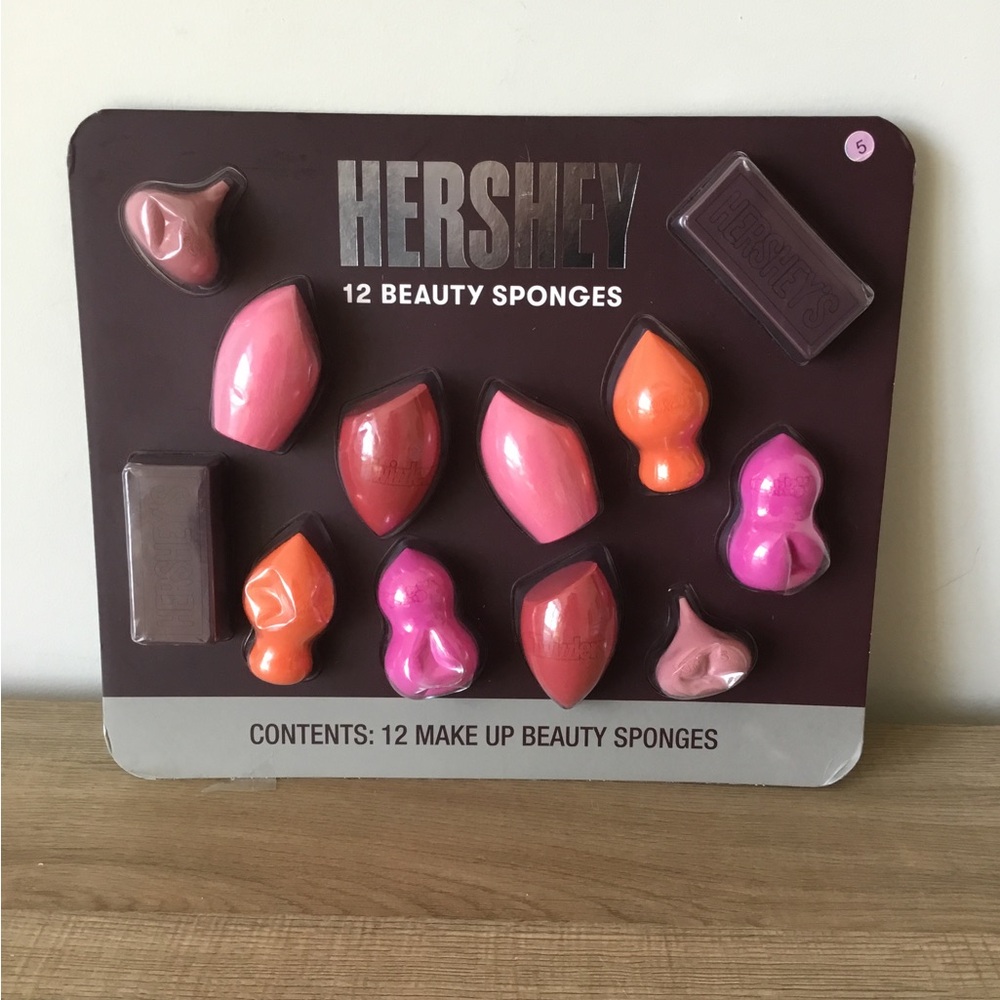 Wooden Basket w/Hershey Sponges, Rainbow Heart Pillow & Assorted Beauty Products - Picture 3 of 5